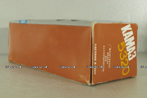 КамАЗ-5320 бортовой, зеленый/голубой, Арек 1:43 