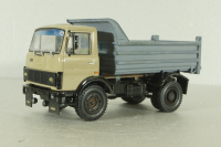 Маз-555102 самосвал 1988 бежево-серый, НАП (конверсия) 1:43