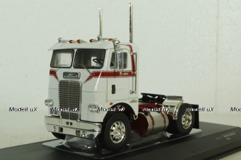 Freightliner COE 1976, white/red, TR128, IXO 1:43