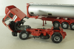 Mercedes 1748 S тягач с циcтерной-контейнером, NZG 1:43