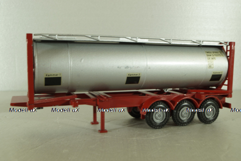 Mercedes 1748 S тягач с циcтерной-контейнером, NZG 1:43