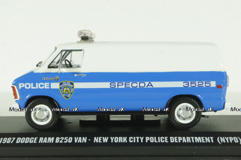 Dodge RAM B250 Van NYPD 1987 blue/white, 86577, Greenlight 1:43