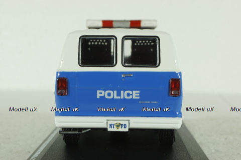 Dodge RAM B250 Van NYPD 1987 blue/white, 86577, Greenlight 1:43