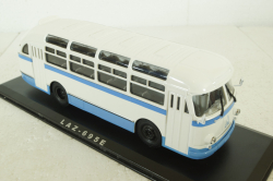 Лаз 695Е 1961г. бело-синий, 04003D, Classicbus 1:43