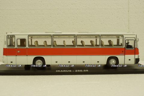 Икарус-250.58, 04008, Classicbus 1:43 ( Первый выпуск)