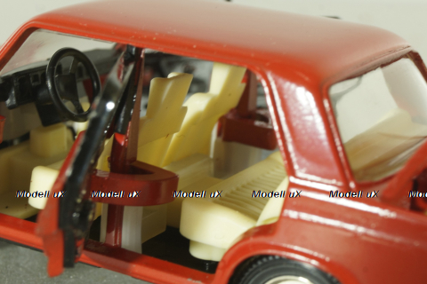 Ваз-2105, А39, август 84г., Тантал/Радон 1:43