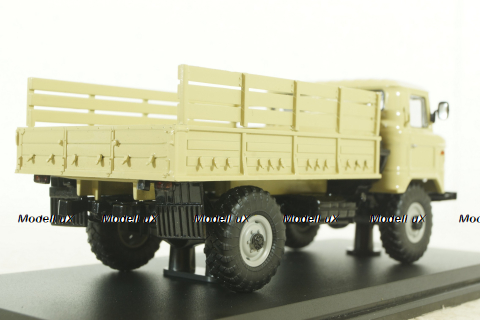 ГАЗ-66 бортовой 1964, бежевый, SSM1186, SSM 1:43