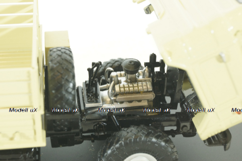 ГАЗ-66 бортовой 1964, бежевый, SSM1186, SSM 1:43