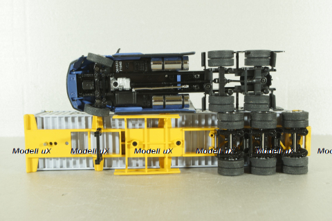 Freghtliner Cascadia with 40' dry goods sea container Maersk, blue/grey, 71048, Diecast Masters 1:50