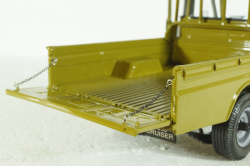 Toyota Land Cruiser 40 PickUp, olive, KYO8958K0, Kyosho 1:18