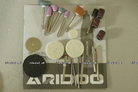 Аккумуляторная Шлифовально-гравировальная машина ARIDOO  набор в кейсе