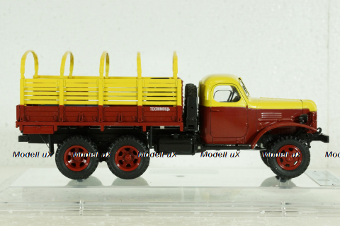 Зис-151 Бортовой "Техпомощь с аксессуарами", ограниченный тираж, 115102, DiP Models 1:43