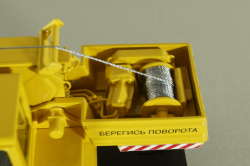 КС-3575А-1 автокран 12,5т на шасси Камаз-55313, красный/желтый Minigrad 1:43