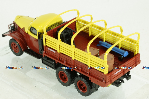 Зис-151 Бортовой "Техпомощь с аксессуарами", ограниченный тираж, 115102, DiP Models 1:43