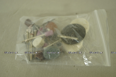 Аккумуляторная Шлифовально-гравировальная машина ARIDOO  набор в кейсе