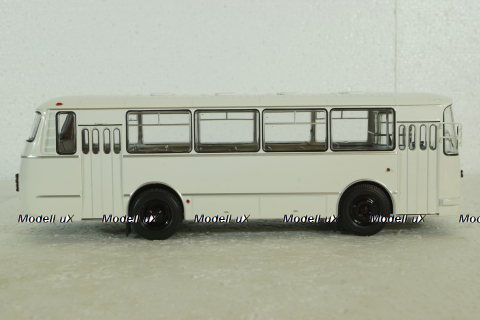 ЛАЗ-695Н (1981), белый, DEMPRICE 1:43 