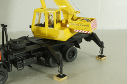 КС-3575А-1 автокран 12,5т на шасси Камаз-55313, красный/желтый Minigrad 1:43