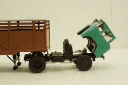 КАЗ-608 с полуприцепом ОДАЗ-857Б, арт. 102583, Аист 1:43