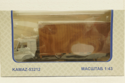 Камаз-53212 с 20-футовым контейнером, 101999, ПАО Камаз 1:43
