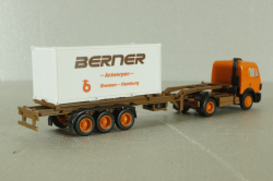 Mercedes SK 1748 tractor with semi trailer Berner 1988, orange, Herpa 1:87