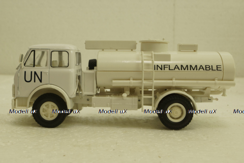 Маз-5334 АЦ-8, ООН, бензовоз, Н989, Наш Автопром 1:43