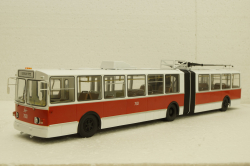 ЗиУ-10 (ЗиУ-683) троллейбус сочленённый - белый/красный, SSM4011, SSM 1:43