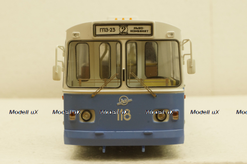 ЗиУ-10 (ЗиУ-683) троллейбус (бело-голубой), SSM4006, SSM 1:43