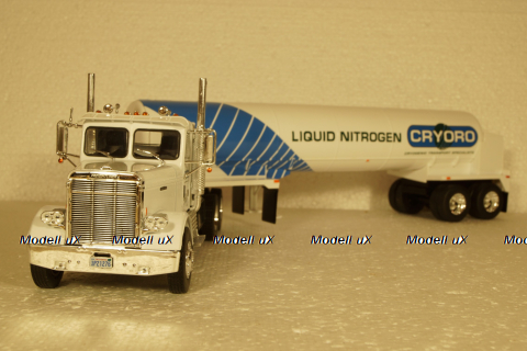 Freightliner FLC 120 64T Cryoro American Trucks, France #9 (Altaya) 1:43