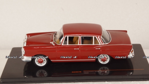 Mercedes 220 SE (W111) 1959, CLC357N, IXO 1:43