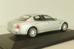 Maserati Quattroporte V 2003, silver, MOC037, IXO 1:43