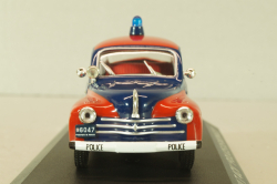 Renault 4CV Police Monaco, red/blue, Altaya 1:43