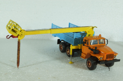 Урал-4320, Бурильно-крановая машина, Model43 1:43
