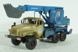 Урал-4320 экскаватор-планировщик, Model43 1:43