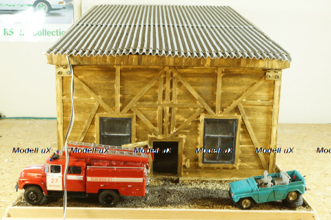 Гараж для грузовых авто с освещением, Garage Models 1:43