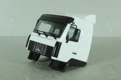Маз кабина в сборе, белая, АвтоИстория 1:43