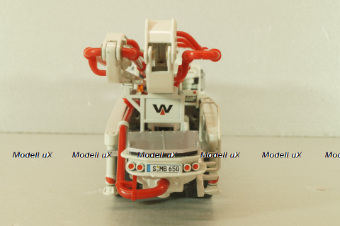 Mercedes-Benz Actros 4141 4-axle, Waitzinger 42XXT Concrete pump, B66000806, NZG 1:50 Уценка!