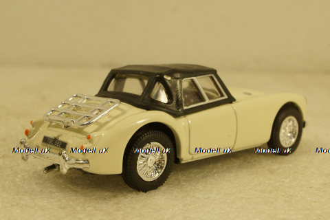MGA Soft top, 1965 white, Corgi 1:43