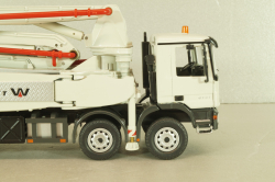 Mercedes-Benz Actros 4141 4-axle, Waitzinger 42XXT Concrete pump, B66000806, NZG 1:50 Уценка!