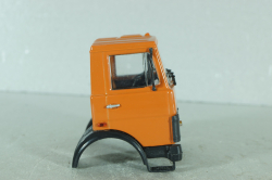 Маз кабина в сборе, оранжевая, АвтоИстория 1:43