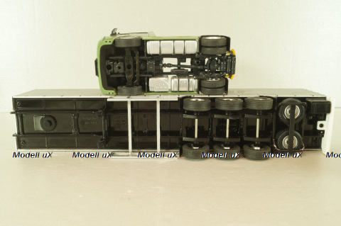 Mercedes-Benz Actros FH25 GigaSpace 4x2 2012 with semi-trailer "Stohr", green/silver, 8622/03, NZG 1:50