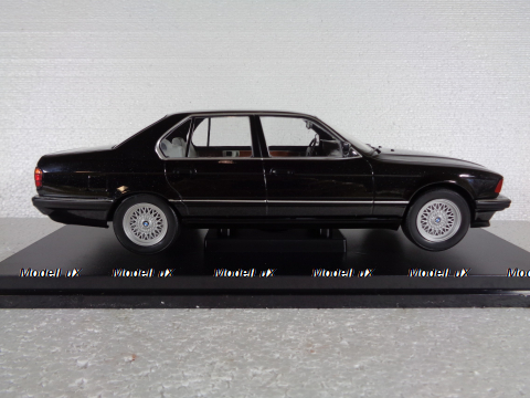 BMW 750i (E32) 1986, 7 Series, metallic black, MCG18162, MCG 1:18