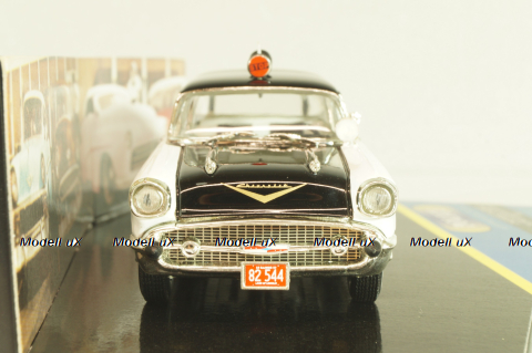 Chevrolet Bel Air Nomand Illinois State Highway Patrol 1957, Police, CPC99002, Vitesse 1:43