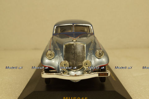 Pierce Arrow Silver Arrow (1933), MUS045, IXO Museum  1:43
