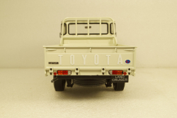 Toyota Land Cruiser 40 Pick Up 1960, white, 08958W, Kyosho 1:18