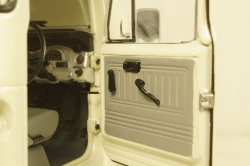 Toyota Land Cruiser 40 Pick Up 1960, white, 08958W, Kyosho 1:18