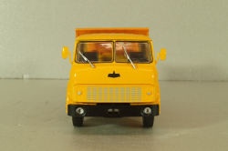 Маз-5549 самосвал, оранжевый, Легендарные грузовики СССР №111, Modimio 1:43