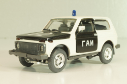Ваз-2121 Нива, ГАИ, 1996г., Тантал/Радон 1:43