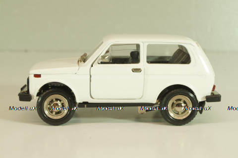 Ваз-2121 Нива, А20, белая, Тантал/Радон 1:43