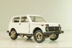 Ваз-2121 Нива, А20, белая, Тантал/Радон 1:43