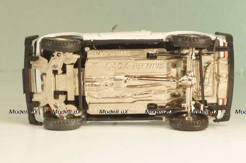 Ваз-2121 Нива, А20, белая, Тантал/Радон 1:43